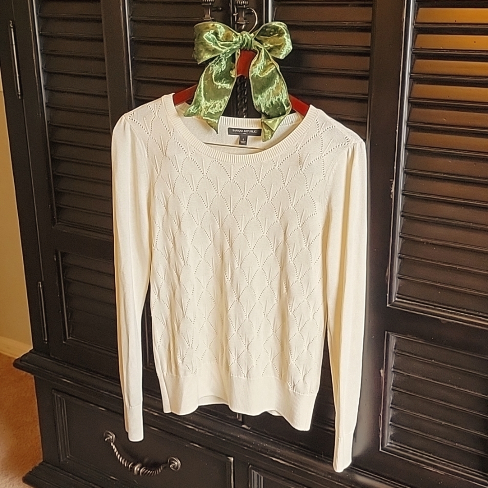 Banana Republic Unique Stitching
